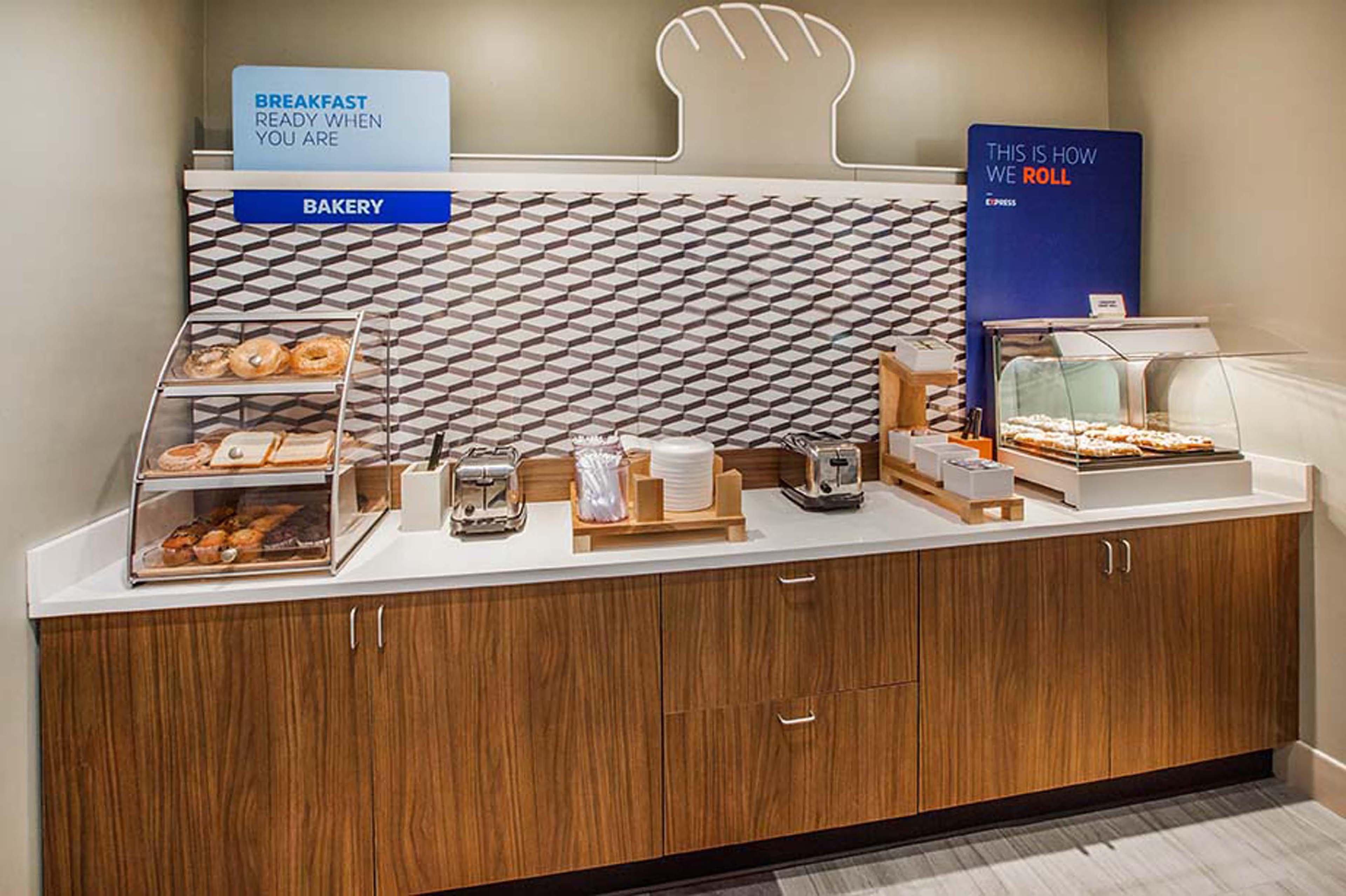 Holiday Inn Express & Suites - Bensenville - O'Hare By Ihg Ngoại thất bức ảnh