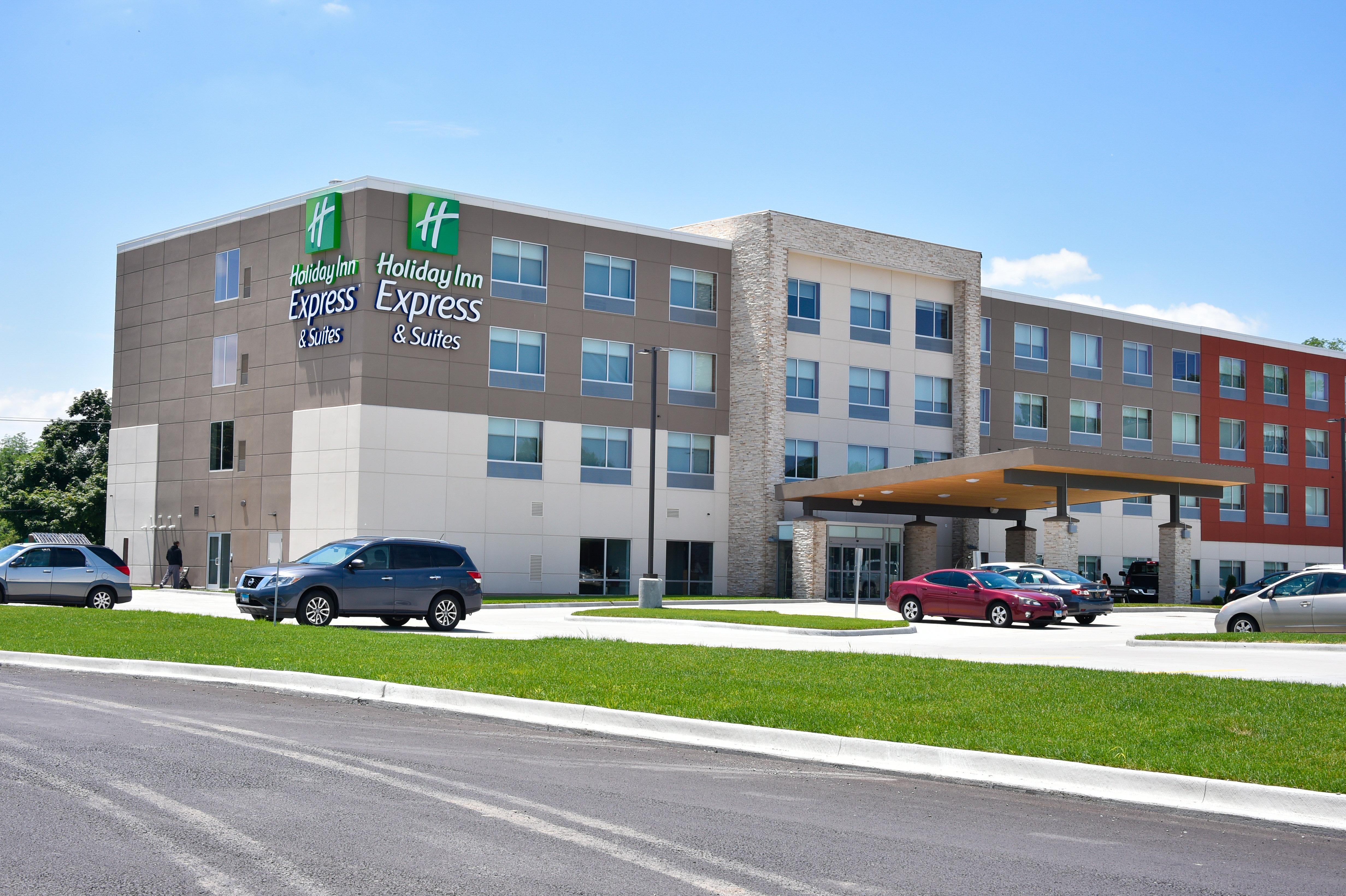 Holiday Inn Express & Suites - Bensenville - O'Hare By Ihg Ngoại thất bức ảnh